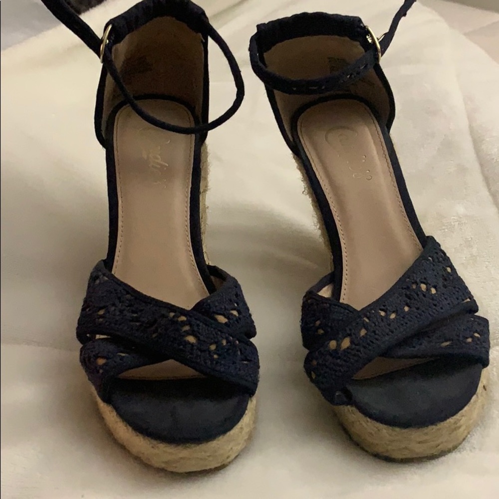 Navy blue wedges